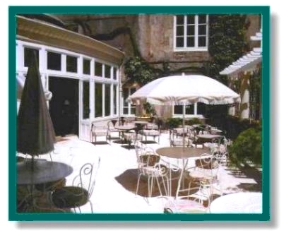 Hotel St. Louis - Patio